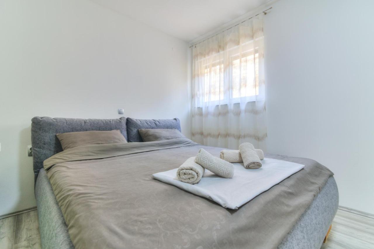 Apartment Luka Senj  Exterior foto